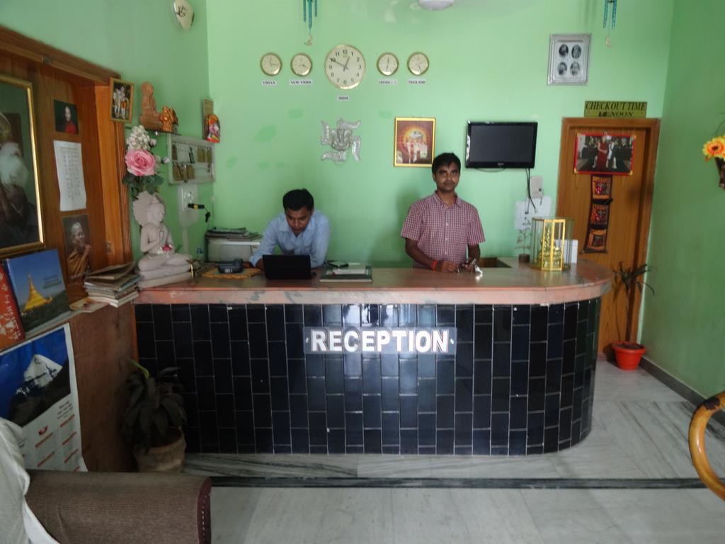 Anukul Guest House Bodh Gaya Ngoại thất bức ảnh