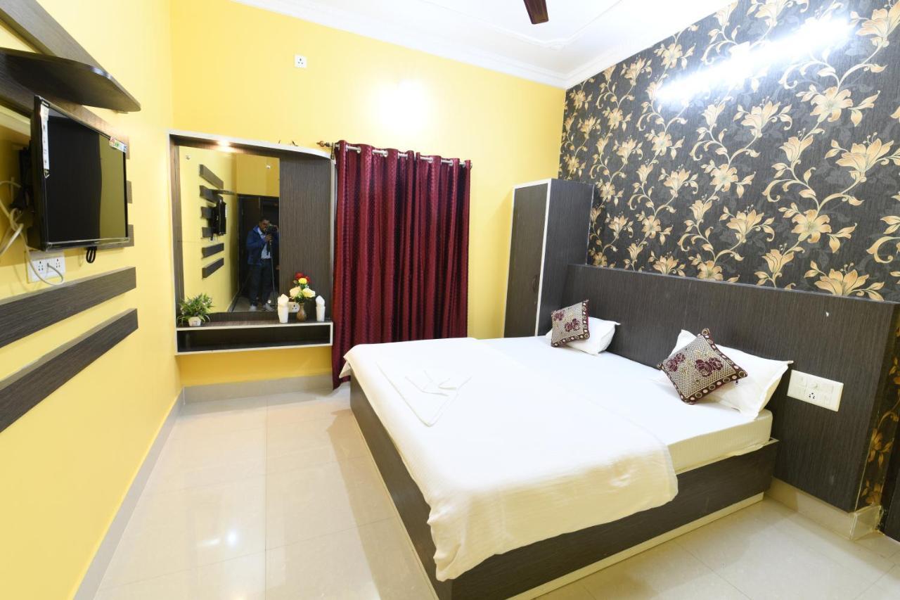 Anukul Guest House Bodh Gaya Ngoại thất bức ảnh